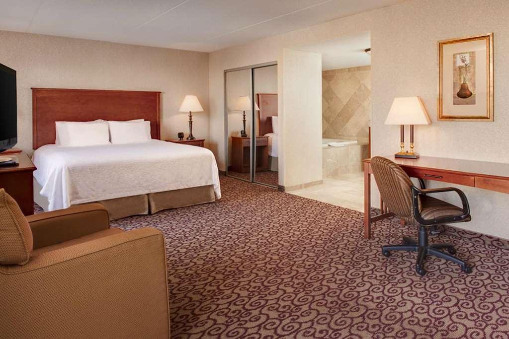 Hampton Inn Dubuque Phòng bức ảnh
