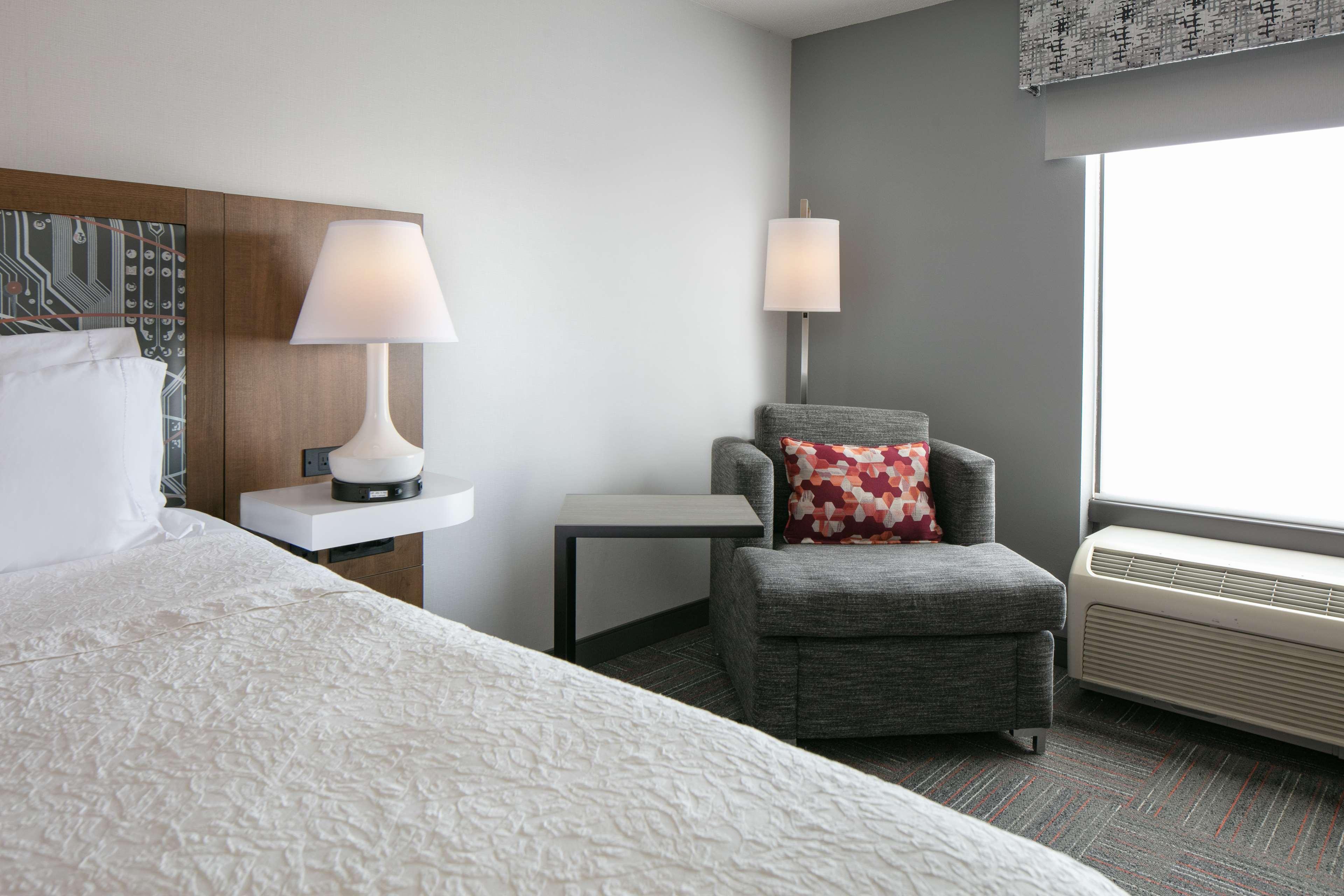 Hampton Inn Dubuque Ngoại thất bức ảnh