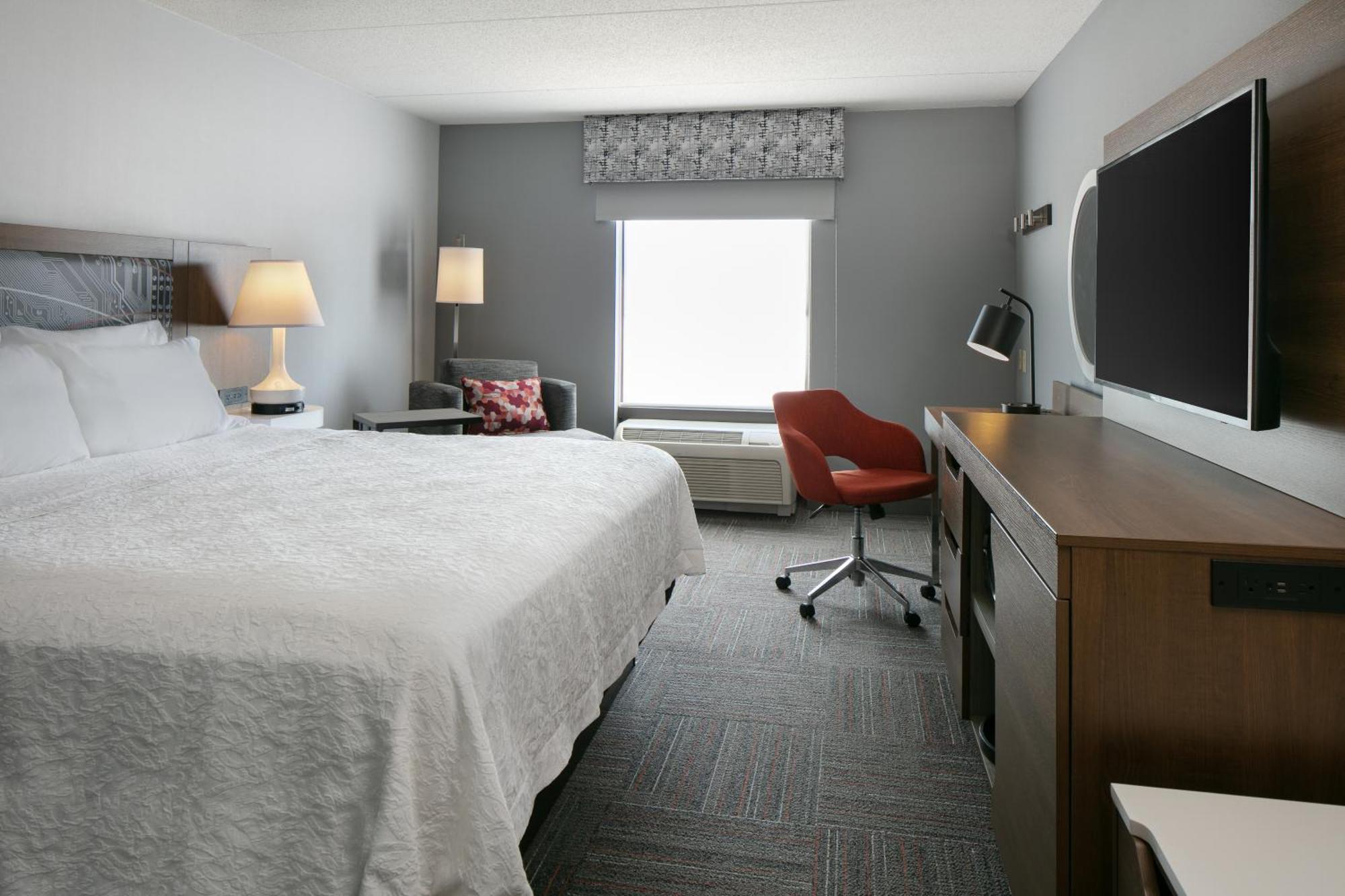 Hampton Inn Dubuque Ngoại thất bức ảnh