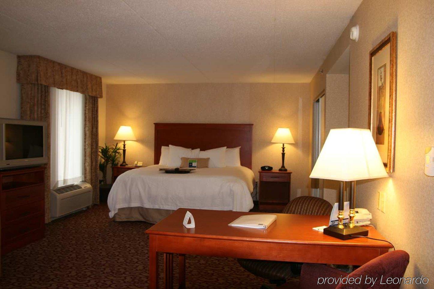 Hampton Inn Dubuque Phòng bức ảnh