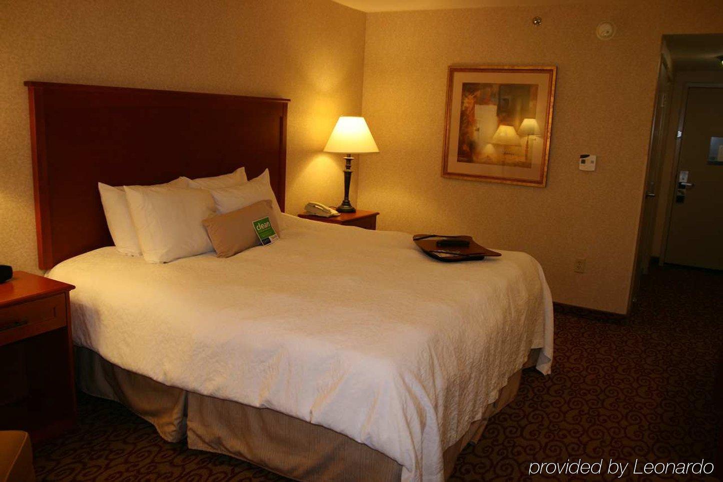 Hampton Inn Dubuque Phòng bức ảnh